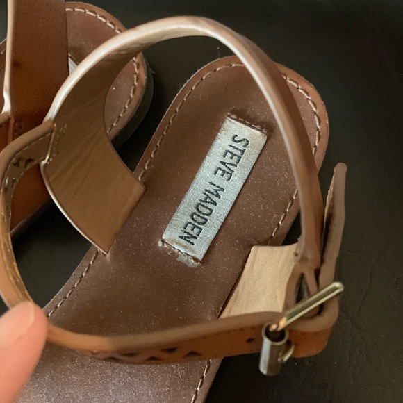 Steve Madden sandals - Picture 3 of 5